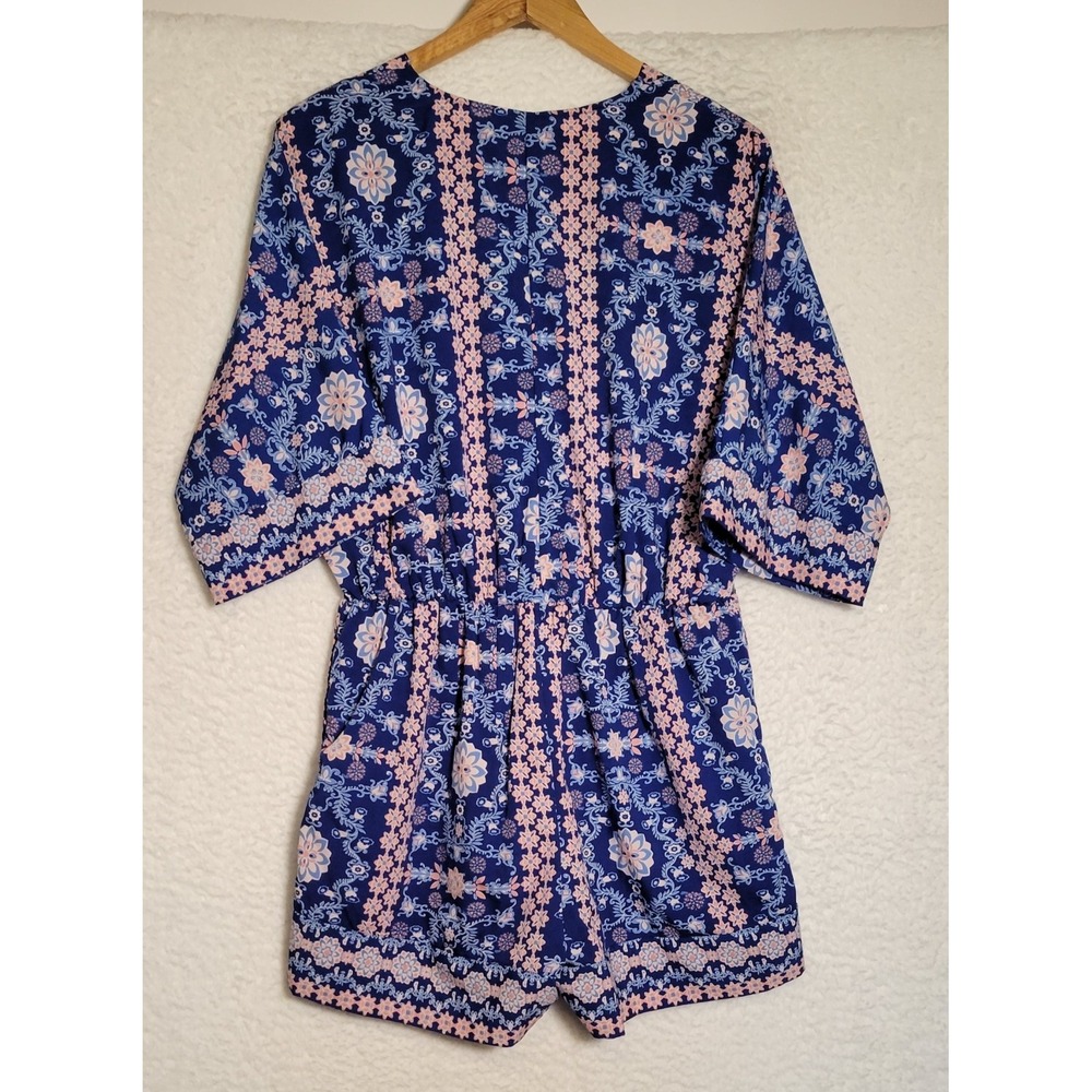 Japna Floral Shorts Romper‎ Medium Pockets Short Sleeve Lined VNeck 0760 - Picture 2 of 5